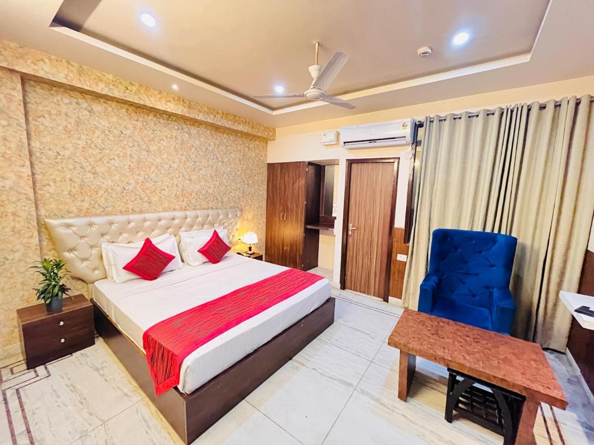 Hotel The Leaf - Gomti Nagar ลัคเนา ภายนอก รูปภาพ